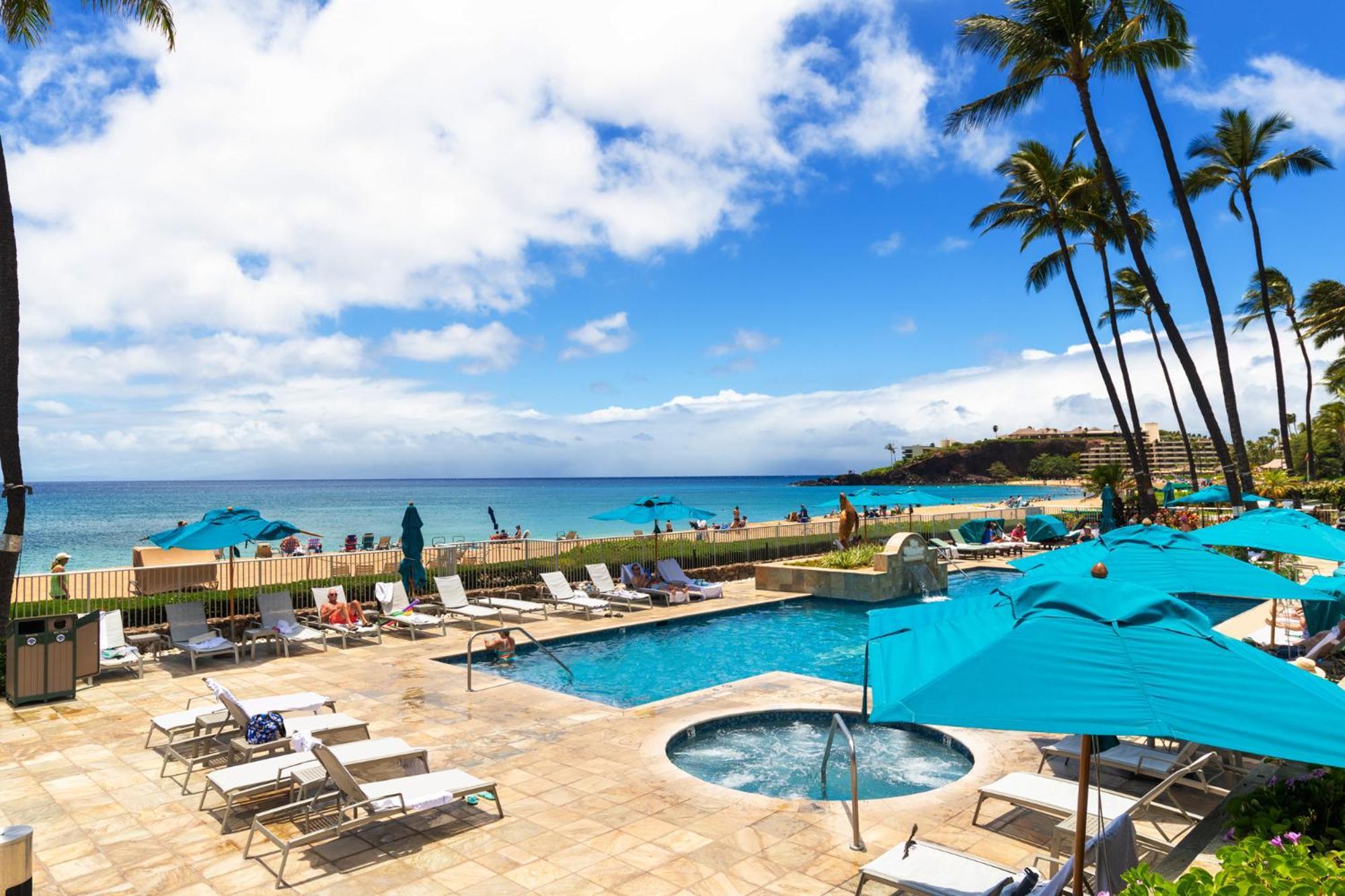 The Whaler Resort Lahaina Exterior photo
